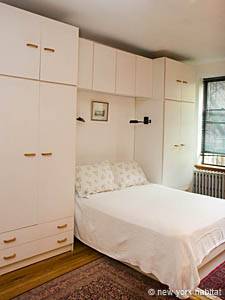 New York Studio apartment - living room (NY-14081) photo 2 of 12