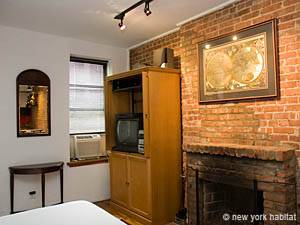 New York Studio apartment - living room (NY-14081) photo 3 of 12