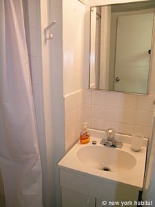 New York Studio T1 appartement location vacances - salle d'eau (NY-14087) photo 1 sur 5