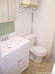 New York 1 Bedroom accommodation - bathroom (NY-14099) photo 1 of 5