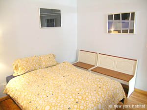 New York 1 Bedroom accommodation - living room 2 (NY-14104) photo 1 of 3
