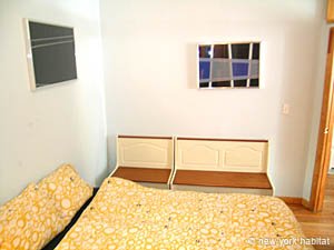 New York 1 Bedroom accommodation - living room 2 (NY-14104) photo 2 of 3