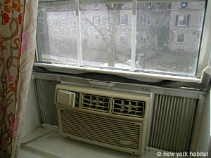 New York 3 Bedroom roommate share apartment - bedroom (NY-14128) photo 7 of 8