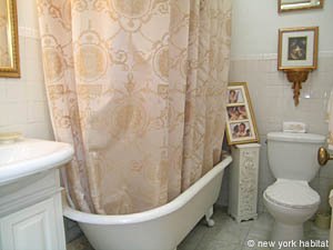 New York 4 Zimmer wohngemeinschaft - badezimmer 1 (NY-14145) photo 1 von 3