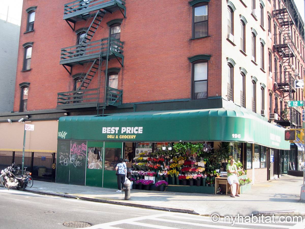 New York 1 Bedroom accommodation - living room (NY-14165) photo 1 of 3