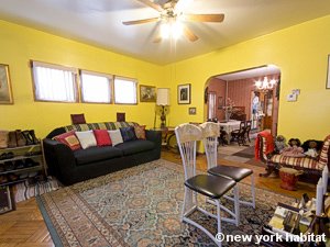 New York 3 Bedroom accommodation bed breakfast - living room (NY-14212) photo 1 of 8