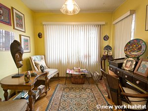 New York 3 Bedroom accommodation bed breakfast - living room (NY-14212) photo 5 of 8
