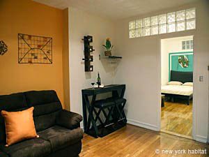 New York 2 Bedroom accommodation - living room (NY-14214) photo 5 of 9