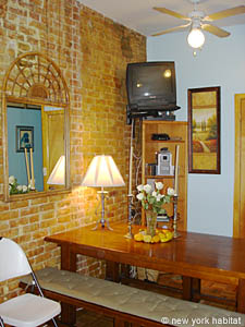 New York 5 Zimmer wohnung bed breakfast - wohnzimmer (NY-14216) photo 1 von 5