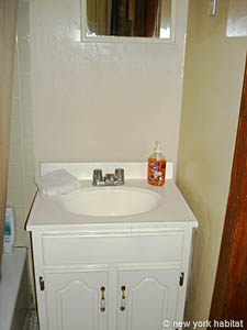 New York 5 Zimmer wohnung bed breakfast - badezimmer 1 (NY-14216) photo 6 von 7