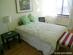 New York 2 Bedroom accommodation - bedroom 2 (NY-14217) photo 2 of 6