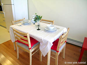 New York 2 Bedroom accommodation - living room (NY-14217) photo 7 of 9