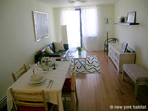 New York 2 Bedroom accommodation - living room (NY-14217) photo 2 of 9