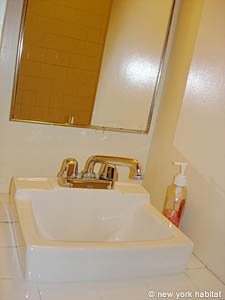 New York 2 Camere da letto appartamento casa vacanze - bagno 1 (NY-14242) photo 3 di 4
