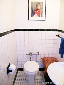 New York 2 Bedroom accommodation - bathroom 2 (NY-14309) photo 1 of 3