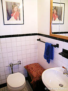 New York 2 Bedroom accommodation - bathroom 2 (NY-14309) photo 3 of 3
