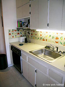 New York 2 Bedroom accommodation - kitchen (NY-14309) photo 2 of 5