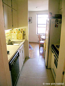 New York 2 Bedroom accommodation - kitchen (NY-14309) photo 5 of 5