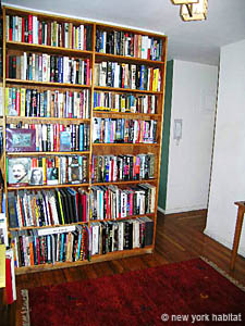New York 2 Bedroom accommodation - living room (NY-14309) photo 9 of 14