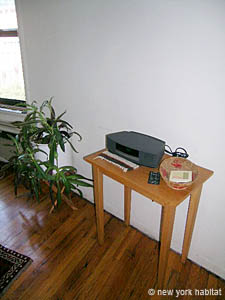 New York 2 Bedroom accommodation - living room (NY-14309) photo 14 of 14