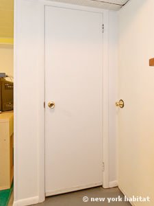 New York Studio - Triplex accommodation - living room (NY-14310) photo 5 of 10