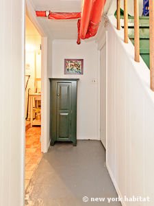 New York Studio - Triplex accommodation - living room (NY-14310) photo 6 of 10