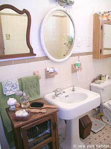 New York 3 Zimmer wohnung bed breakfast - badezimmer 1 (NY-14318) photo 2 von 3