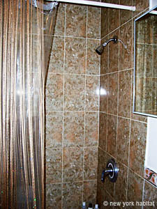 New York 2 Zimmer wohngemeinschaft - badezimmer 1 (NY-14328) photo 2 von 3