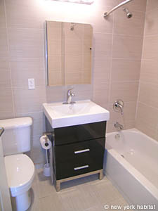 New York T3 appartement colocation - salle d'eau 1 (NY-14346) photo 1 sur 2