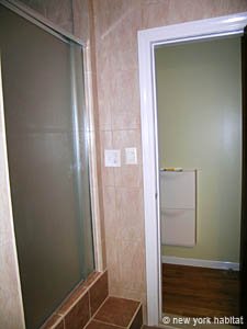 New York T4 logement location appartement - salle d'eau 1 (NY-14347) photo 3 sur 4