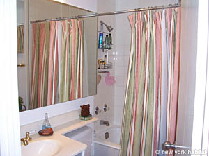 New York 1 Bedroom apartment - bathroom (NY-14348) photo 1 of 2