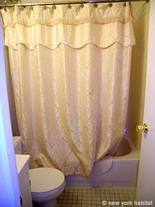 New York 1 Bedroom apartment - bathroom (NY-14353) photo 3 of 5