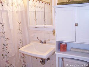 New York T3 appartement location vacances - salle d'eau 1 (NY-14362) photo 2 sur 3
