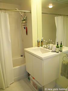 New York Studio apartment - bathroom (NY-14374) photo 2 of 3 New York Studio apartment - bathroom (NY-14374) photo 2 of 3