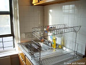 New York 3 Bedroom roommate share apartment - kitchen (NY-14375) photo 4 of 5