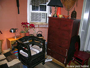 New York Studio apartment - living room (NY-1443) photo 6 of 8