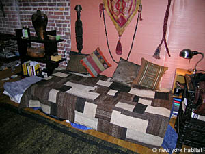 New York Studio apartment - living room (NY-1443) photo 5 of 8