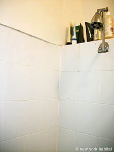 New York 4 Bedroom roommate share apartment - bathroom 1 (NY-14432) photo 3 of 3