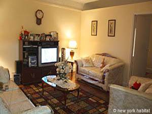New York 2 Bedroom roommate share apartment - living room (NY-14440) photo 4 of 4