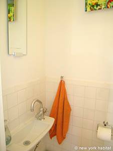New York 4 Bedroom - Triplex accommodation - bathroom 1 (NY-14448) photo 1 of 2