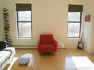 New York 4 Bedroom - Triplex accommodation - living room 1 (NY-14448) photo 3 of 5