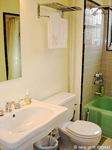 New York T4 - Triplex appartement location vacances - salle de bain 1 (NY-14461) photo 2 sur 2