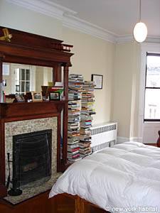 New York T4 - Triplex appartement location vacances - chambre 1 (NY-14461) photo 2 sur 7