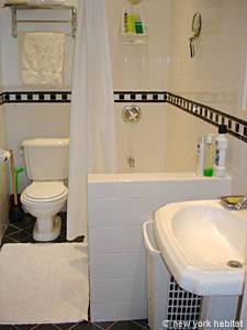 New York T4 - Triplex appartement location vacances - salle de bain 3 (NY-14461) photo 1 sur 2