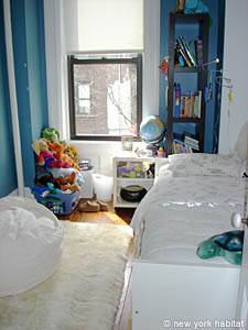 New York T4 - Triplex appartement location vacances - chambre 3 (NY-14461) photo 1 sur 2