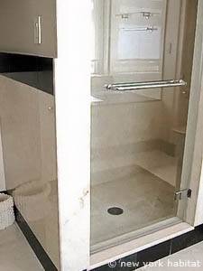 New York Studio apartment - bathroom (NY-14606) photo 1 of 2