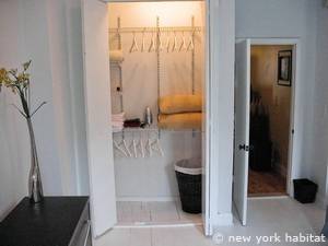 New York 2 Zimmer wohnungsvermietung - schlafzimmer (NY-14616) photo 6 von 10 New York 2 Zimmer wohnungsvermietung - schlafzimmer (NY-14616) photo 6 von 10