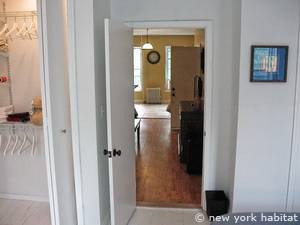 New York 2 Zimmer wohnungsvermietung - schlafzimmer (NY-14616) photo 10 von 10 New York 2 Zimmer wohnungsvermietung - schlafzimmer (NY-14616) photo 10 von 10