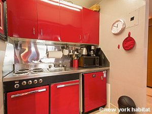 New York Studio accommodation - kitchen (NY-14638) photo 4 of 4
