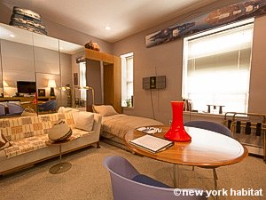 New York Studio accommodation - living room (NY-14638) photo 3 of 8